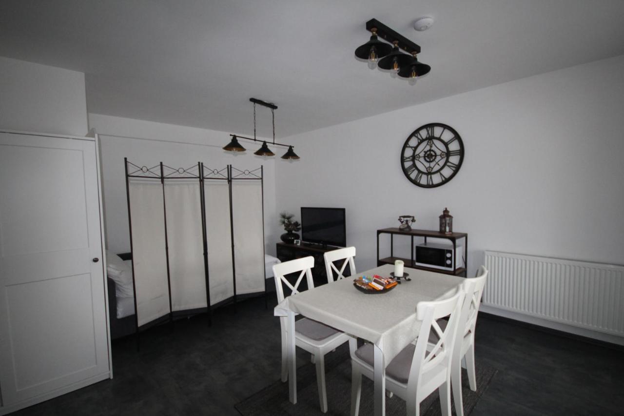 Apartment Francesca Mit Parkplatz Naehe Altstadt 锡比乌 外观 照片
